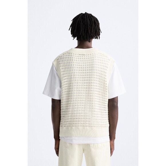 Zara Mens Cutwork Sweater Vest Size M Ivory Open Knit Crochet 1023/300 NWT - Picture 4 of 14